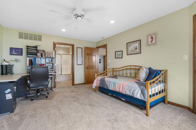 245 Amanda Road, Ridgedale, MO 65739