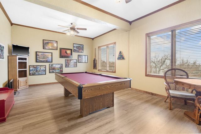 245 Amanda Road, Ridgedale, MO 65739