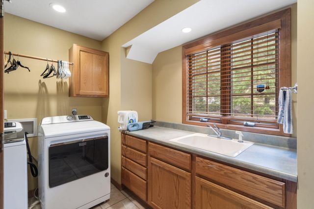 245 Amanda Road, Ridgedale, MO 65739