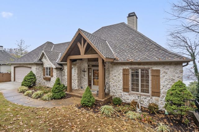 245 Amanda Road, Ridgedale, MO 65739