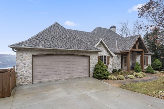 245 Amanda Road, Ridgedale, MO 65739