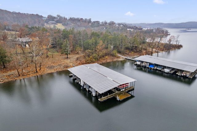 245 Amanda Road, Ridgedale, MO 65739