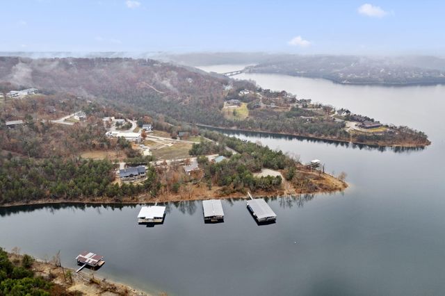 245 Amanda Road, Ridgedale, MO 65739