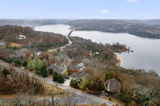 245 Amanda Road, Ridgedale, MO 65739