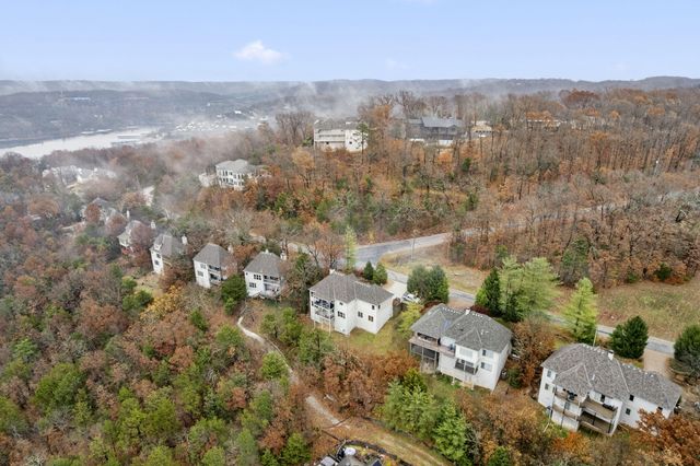 245 Amanda Road, Ridgedale, MO 65739