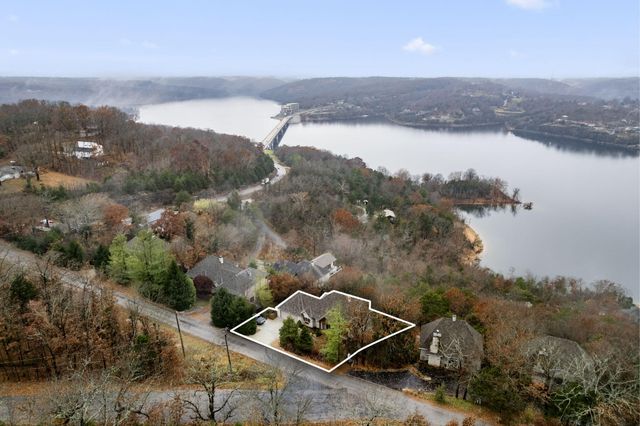 245 Amanda Road, Ridgedale, MO 65739