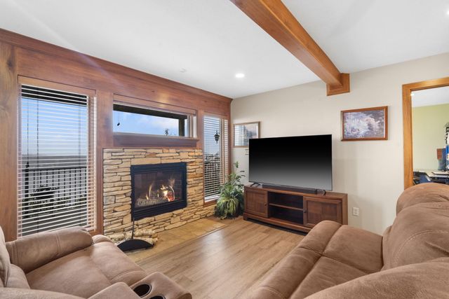 245 Amanda Road, Ridgedale, MO 65739