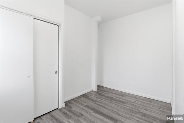 5 Elm Street 3, Newark, NJ 07102