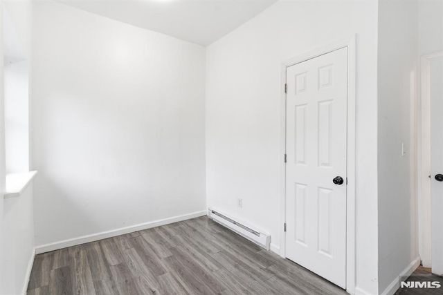 5 Elm Street 3, Newark, NJ 07102