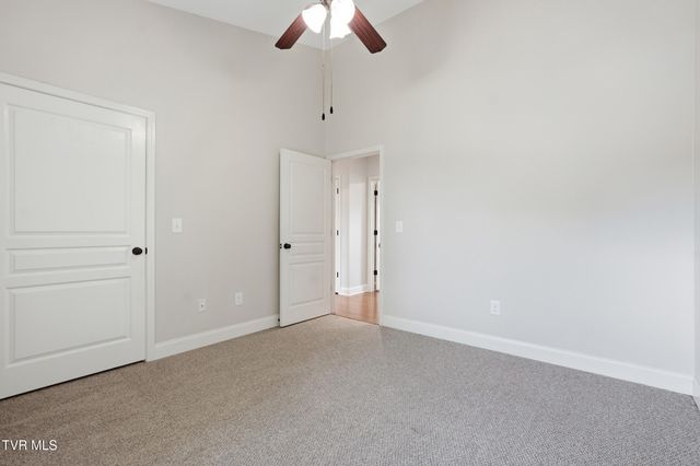 271 Cambridge Grove Way, Jonesborough, TN 37659