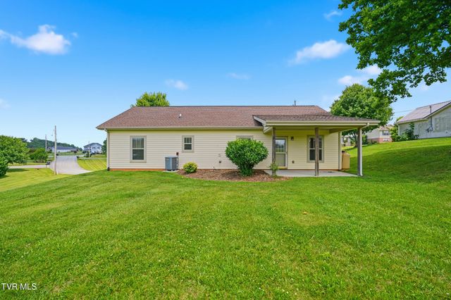 271 Cambridge Grove Way, Jonesborough, TN 37659