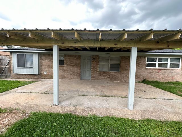 3106 Stacy Lane, Deer Park, TX 77536