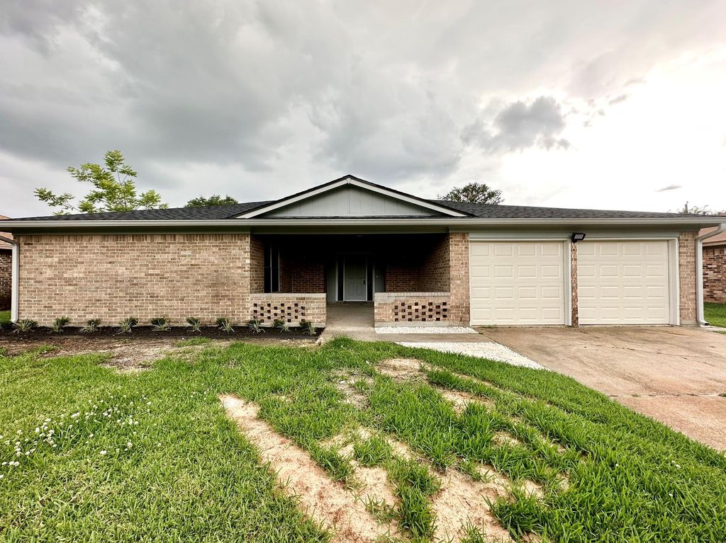 3106 Stacy Lane, Deer Park, TX 77536