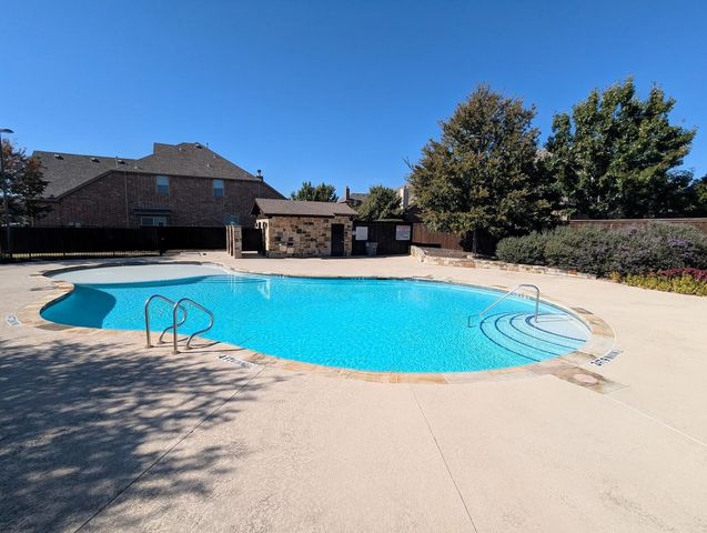 3504 Irvin Drive, Sachse, TX 75048