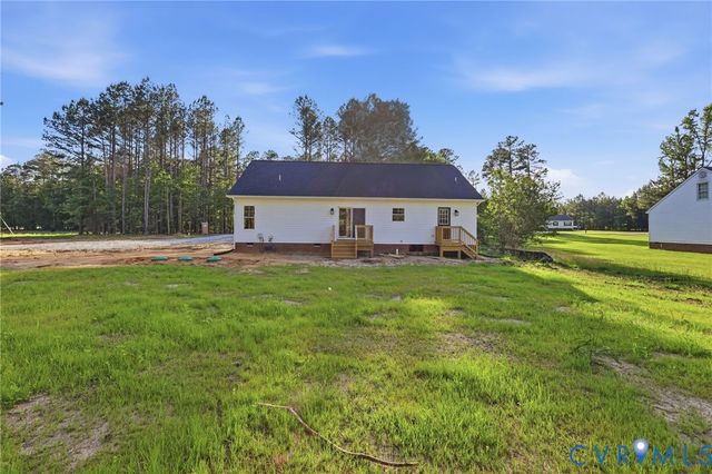 10123 Duncan Rd, Dinwiddie, VA 23803