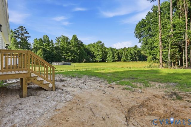 10123 Duncan Rd, Dinwiddie, VA 23803