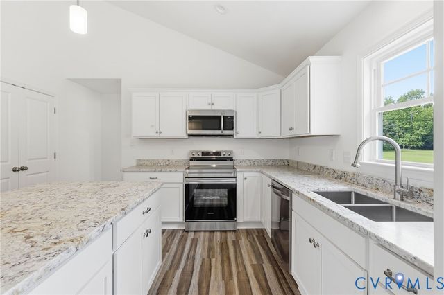 10123 Duncan Rd, Dinwiddie, VA 23803