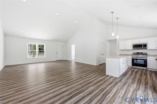 10123 Duncan Rd, Dinwiddie, VA 23803