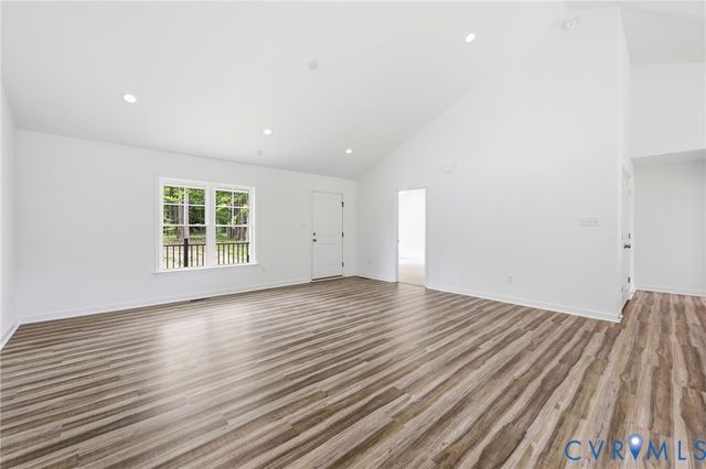 10123 Duncan Rd, Dinwiddie, VA 23803