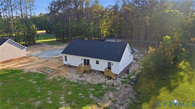 10123 Duncan Rd, Dinwiddie, VA 23803