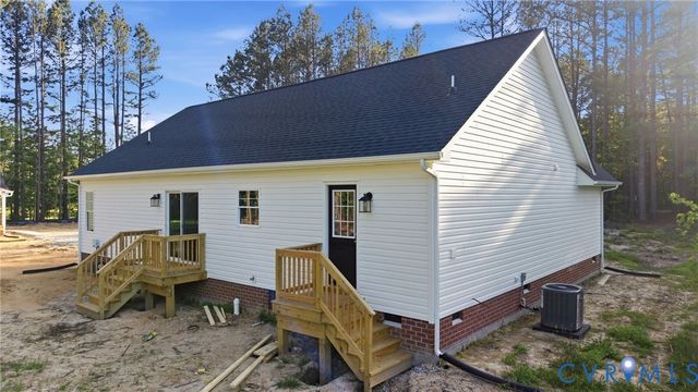10123 Duncan Rd, Dinwiddie, VA 23803