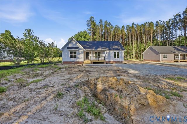 10123 Duncan Rd, Dinwiddie, VA 23803