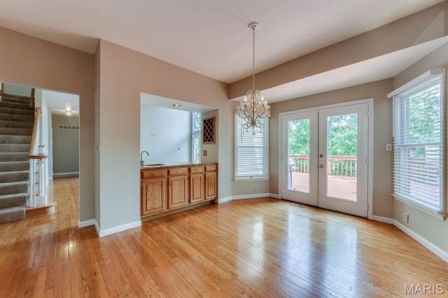 212 Turnberry Place Drive, Wildwood, MO 63011