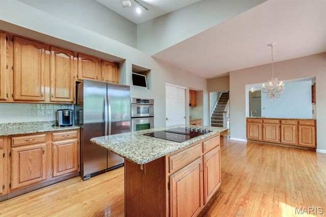 212 Turnberry Place Drive, Wildwood, MO 63011