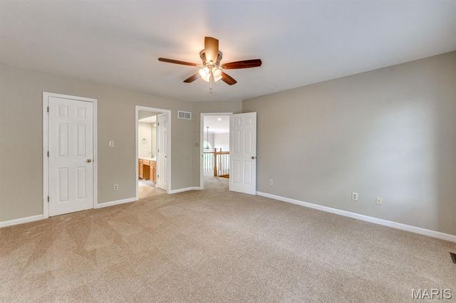 212 Turnberry Place Drive, Wildwood, MO 63011