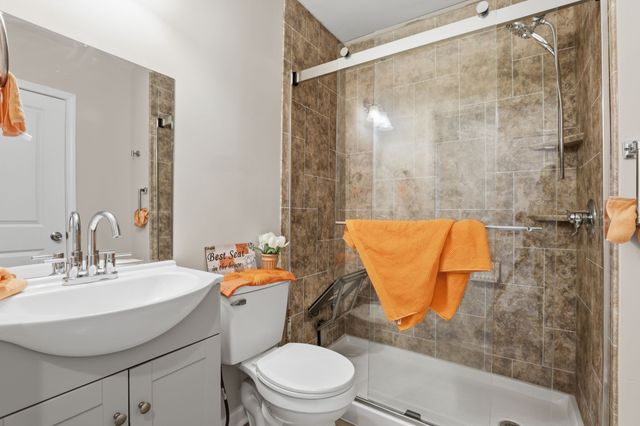 738 Belfast St, Lewisburg, TN 37091