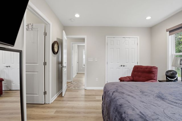 738 Belfast St, Lewisburg, TN 37091
