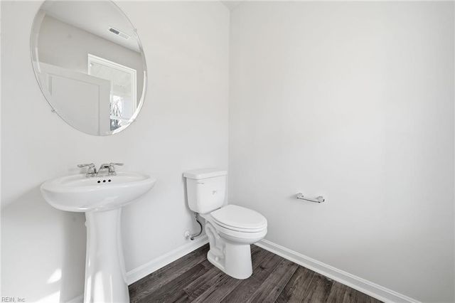 1004 Eastport PL, Suffolk, VA 23435