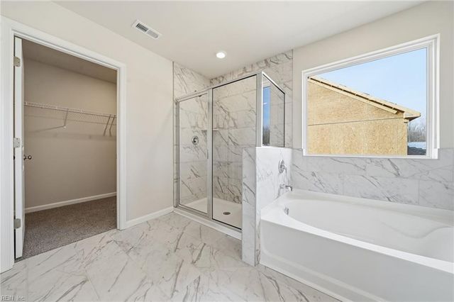 1004 Eastport PL, Suffolk, VA 23435