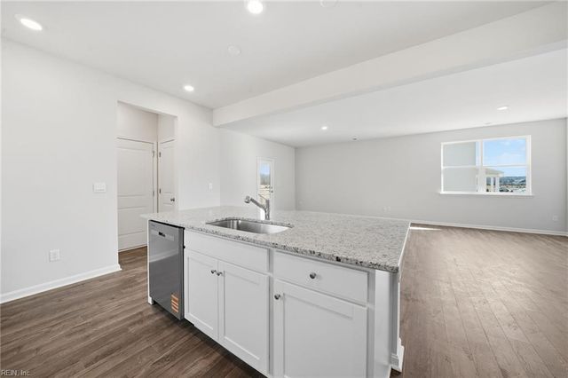 1004 Eastport PL, Suffolk, VA 23435