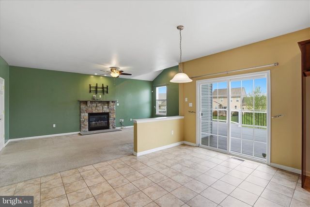 2409 TURNBURY RD, Gilbertsville, PA 19525