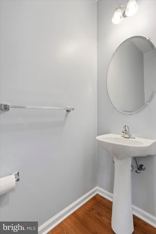 2409 TURNBURY RD, Gilbertsville, PA 19525