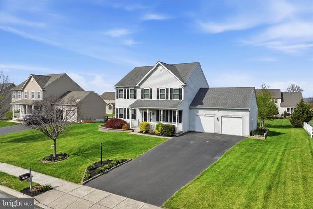 2409 TURNBURY RD, Gilbertsville, PA 19525