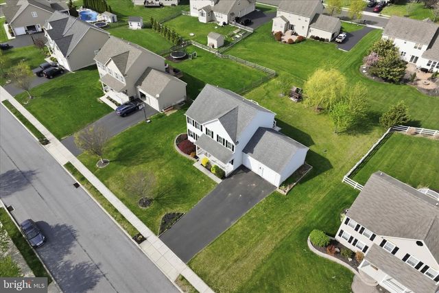 2409 TURNBURY RD, Gilbertsville, PA 19525