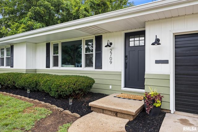 2709 W HUNTINGTON Drive, Peoria, IL 61614