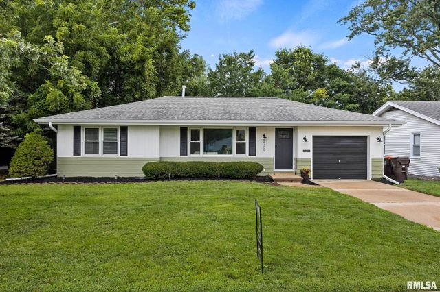 2709 W HUNTINGTON Drive, Peoria, IL 61614