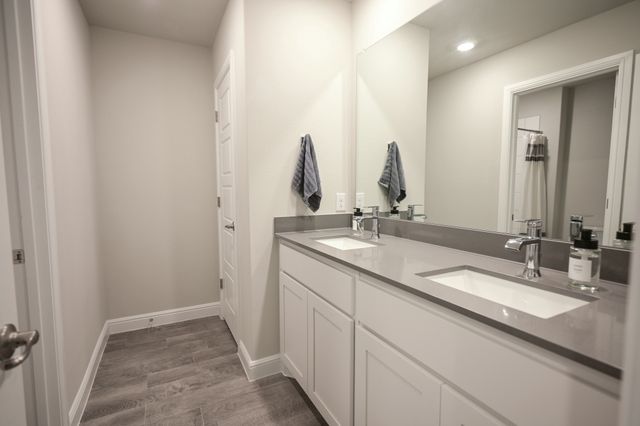 725 Golden Gate Park Road, Alvarado, TX 76009