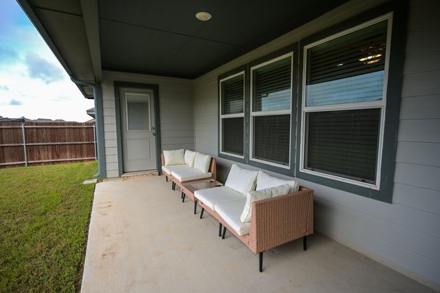 725 Golden Gate Park Road, Alvarado, TX 76009