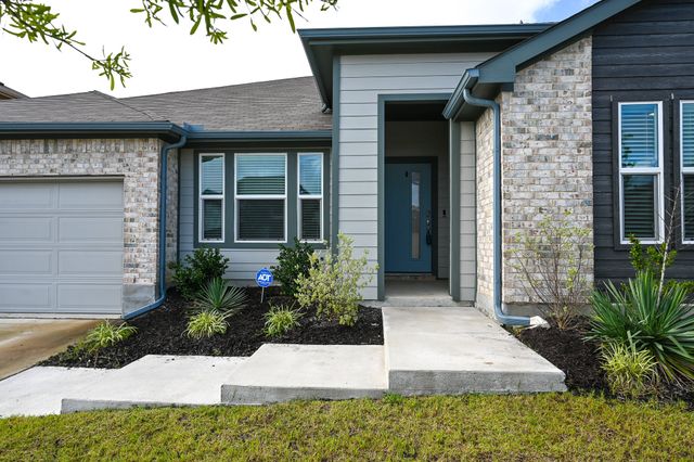 725 Golden Gate Park Road, Alvarado, TX 76009