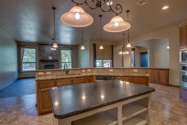 6313 Whispering Grove Drive, Oklahoma City, OK 73169
