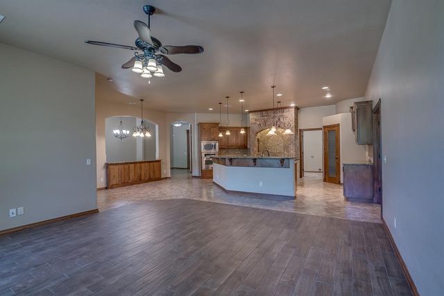 6313 Whispering Grove Drive, Oklahoma City, OK 73169