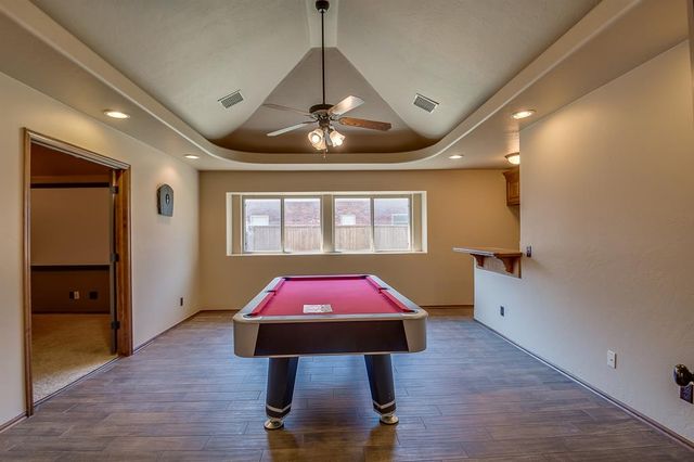 6313 Whispering Grove Drive, Oklahoma City, OK 73169