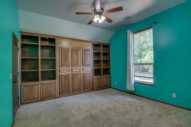 6313 Whispering Grove Drive, Oklahoma City, OK 73169