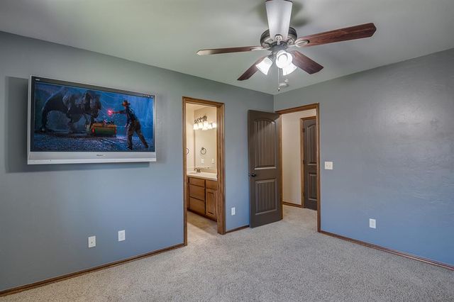 6313 Whispering Grove Drive, Oklahoma City, OK 73169