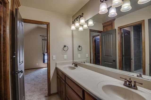 6313 Whispering Grove Drive, Oklahoma City, OK 73169