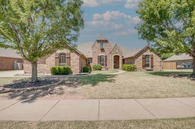 6313 Whispering Grove Drive, Oklahoma City, OK 73169
